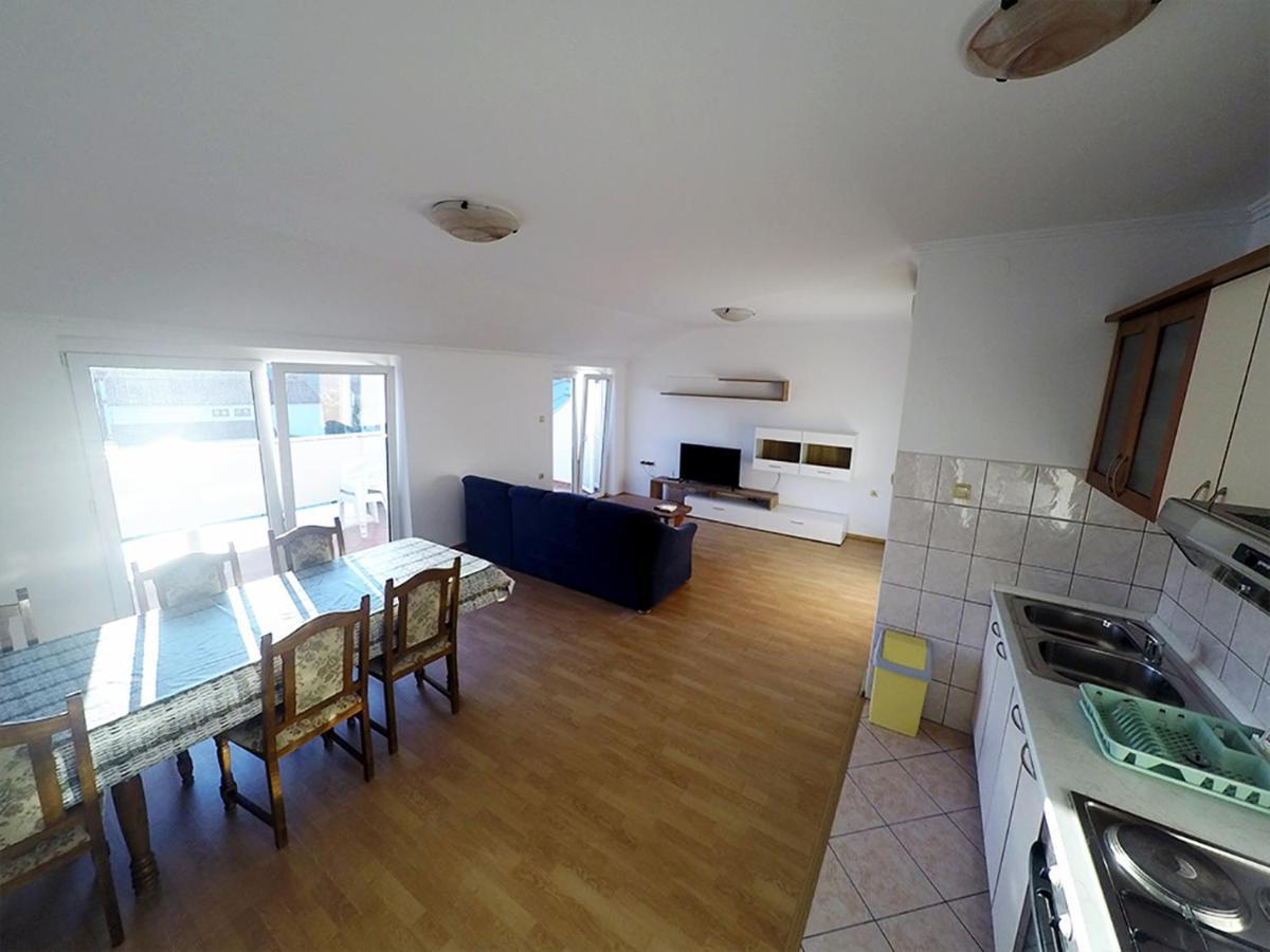 Apartments Piculjan Lopar Exterior foto