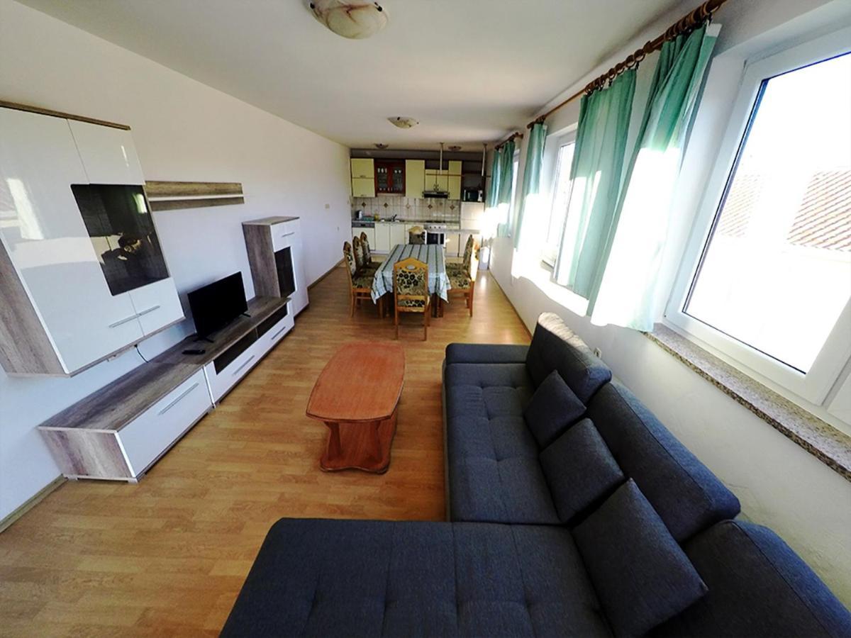 Apartments Piculjan Lopar Exterior foto